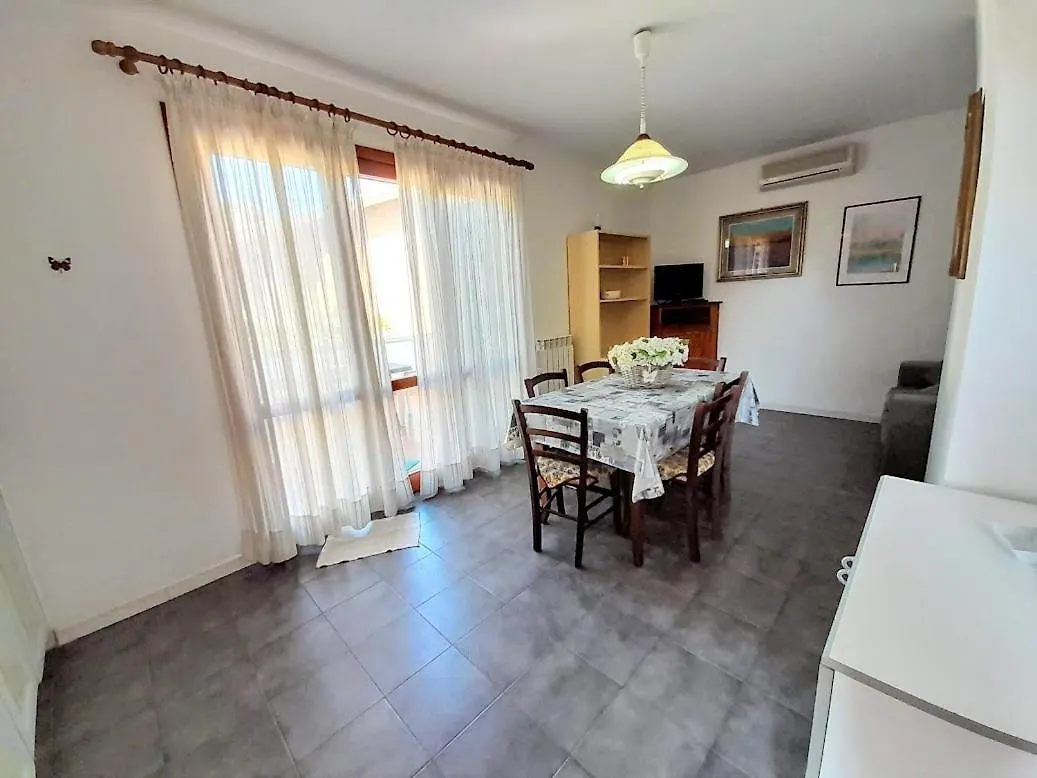 Holiday home Appartamenti Vacanze Aragosta Marina Di Bibbona Italy